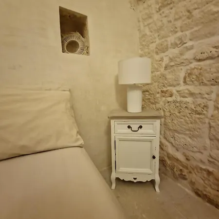 Brunaldi Trulli Pool Villa *