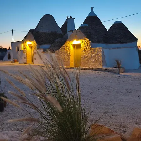 Villa Brunaldi Trulli Pool Martina Franca