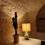 Brunaldi Trulli Pool Vila *