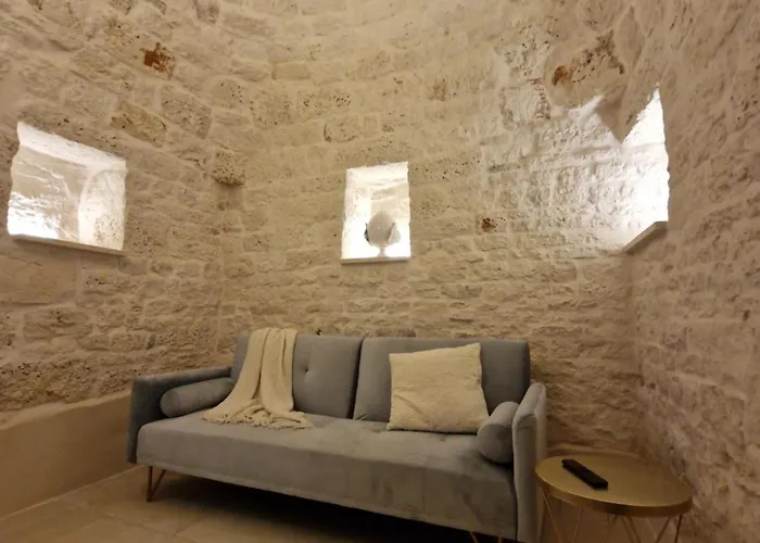 Brunaldi Trulli Pool * Мартина-Франка