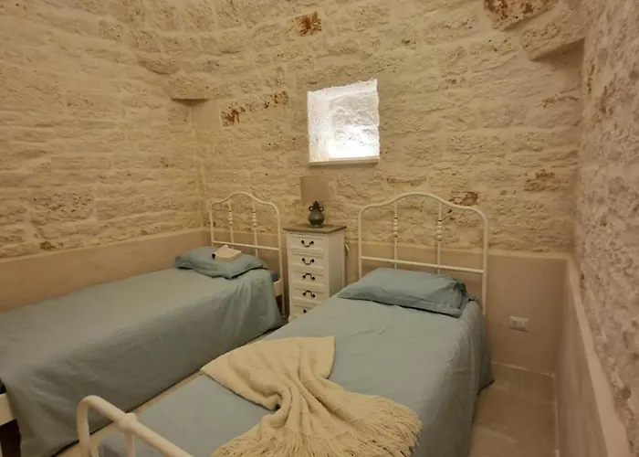 Brunaldi Trulli Pool Villa
